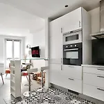 Appartement Quartier Tour Eiffel Free Netflix